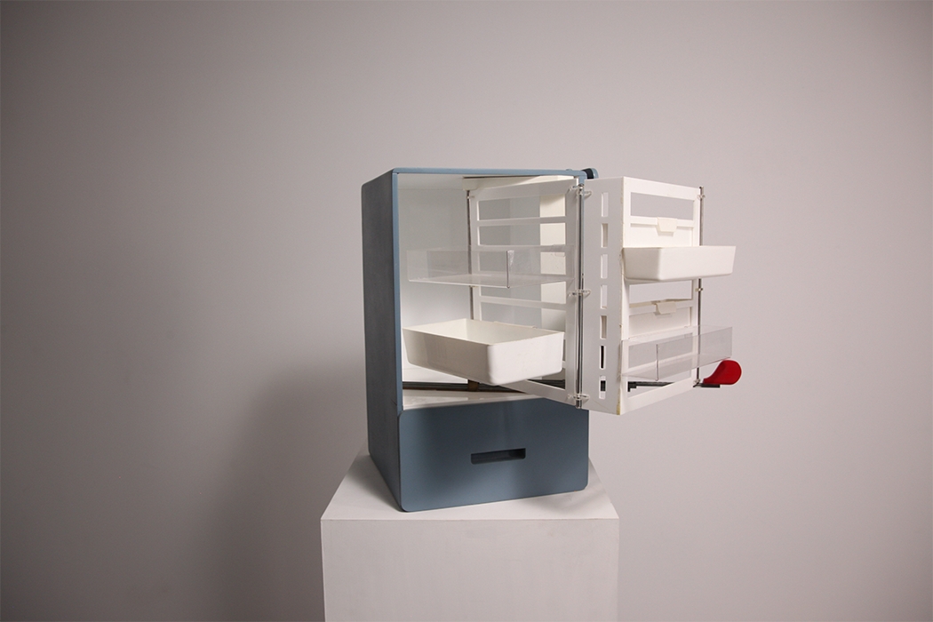 Refrigerator，a partition，modularization，