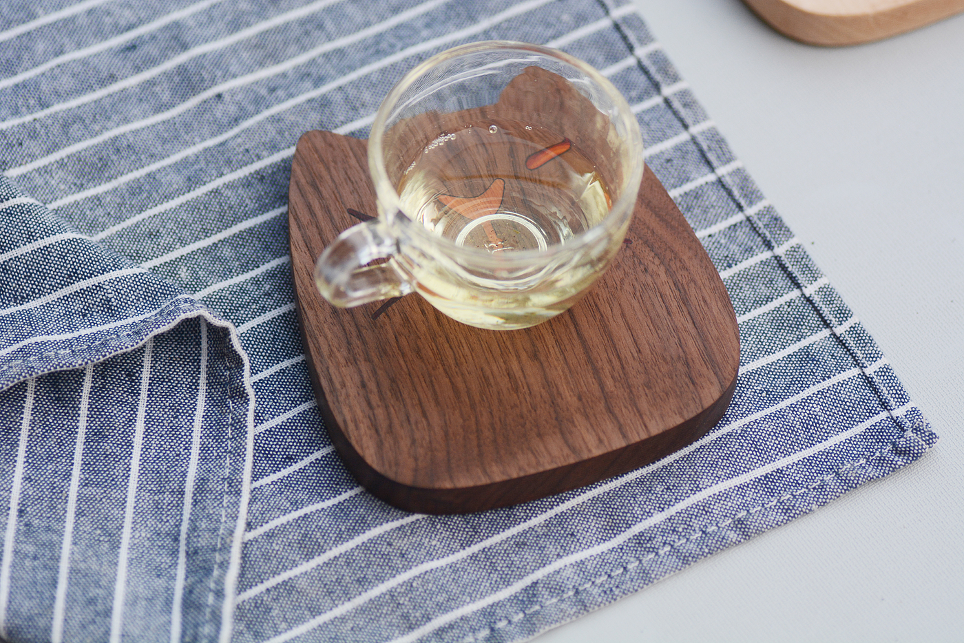 Quality life - Aojiao meow solid wood coaster，