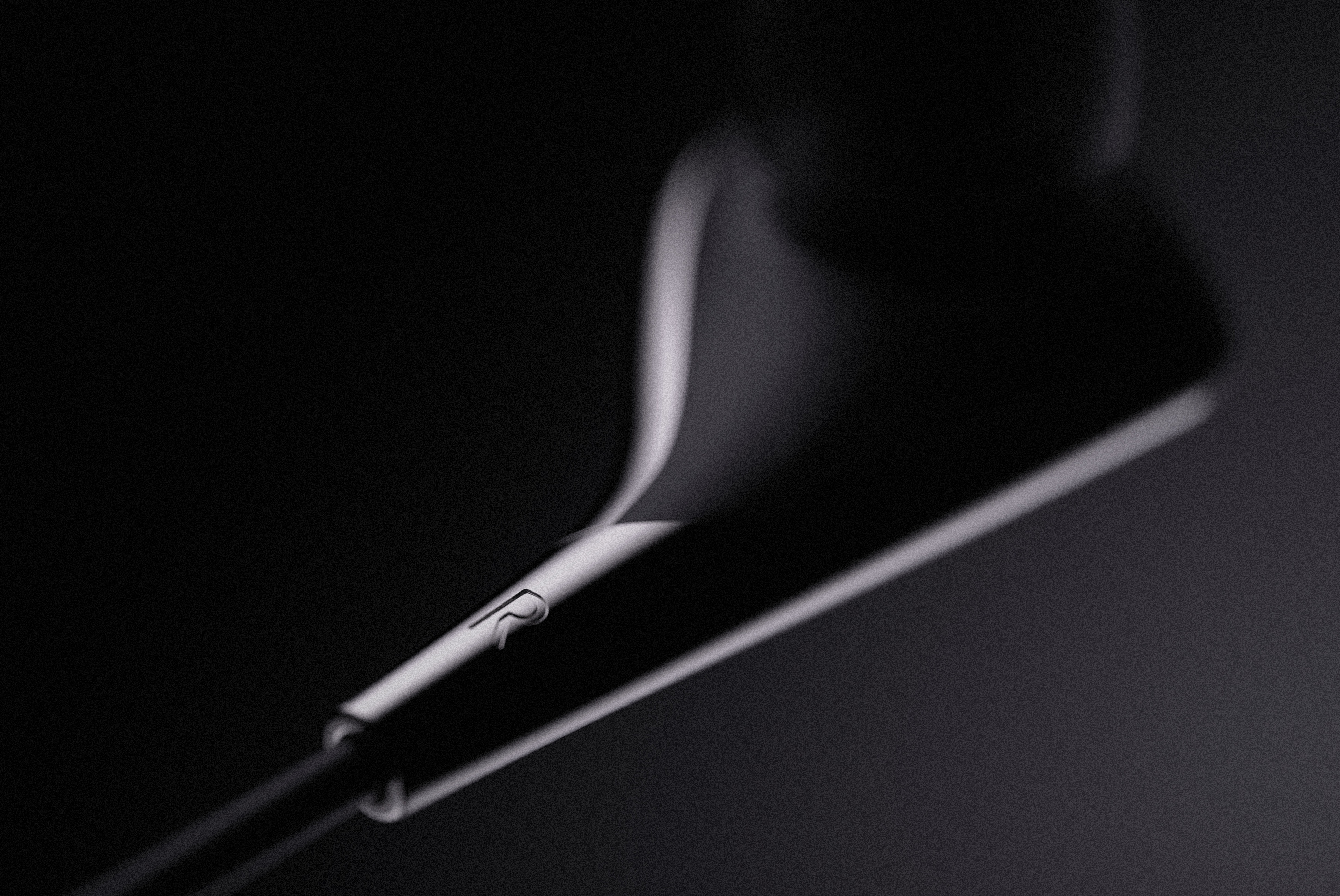 headset，flow，curve，silver，Zaha，