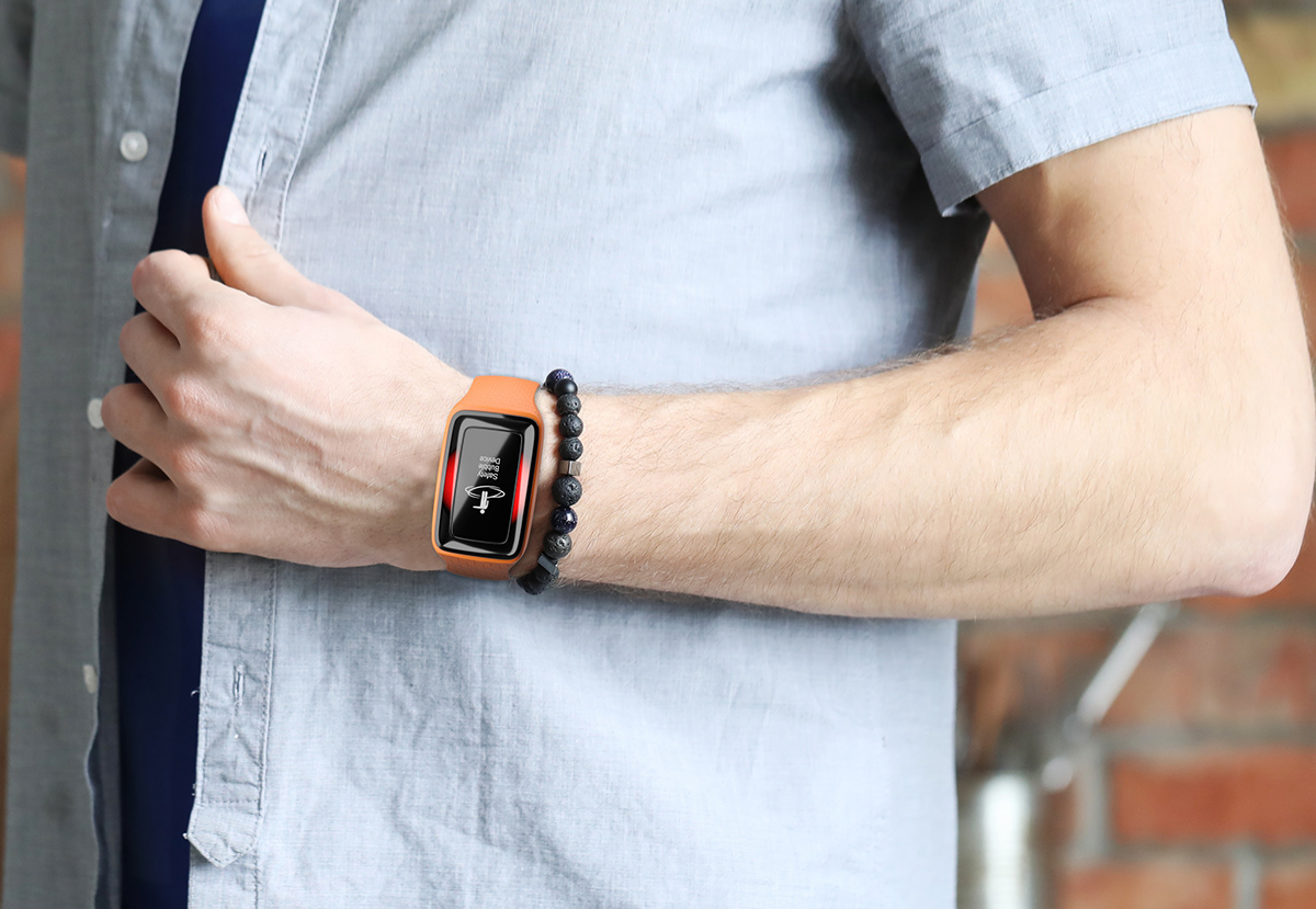 Portable，Electronic equipment，Social distance，security，