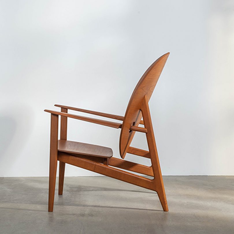 Fighting，furniture design ，chair，