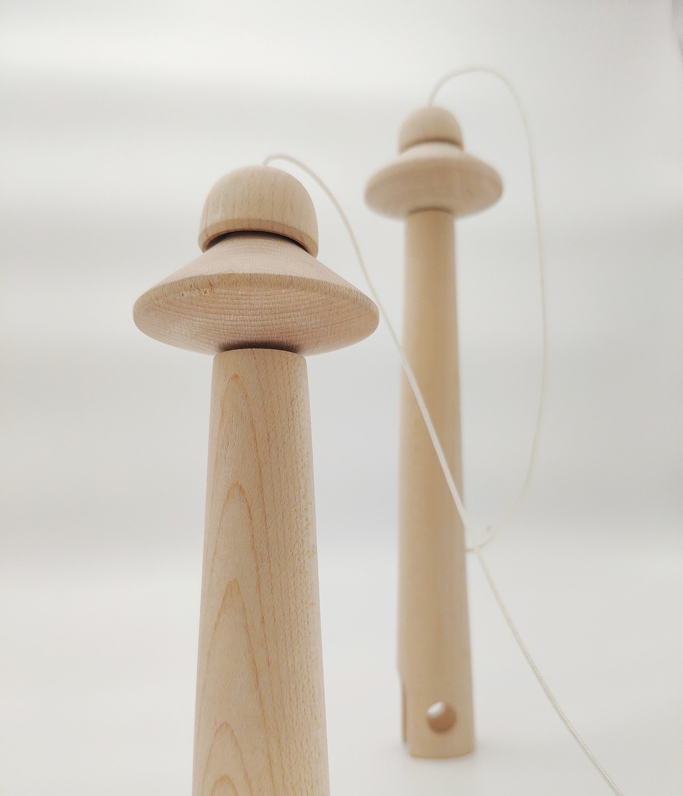 Flying saucer，woodiness，top，Toys，Handmade，Simplicity，