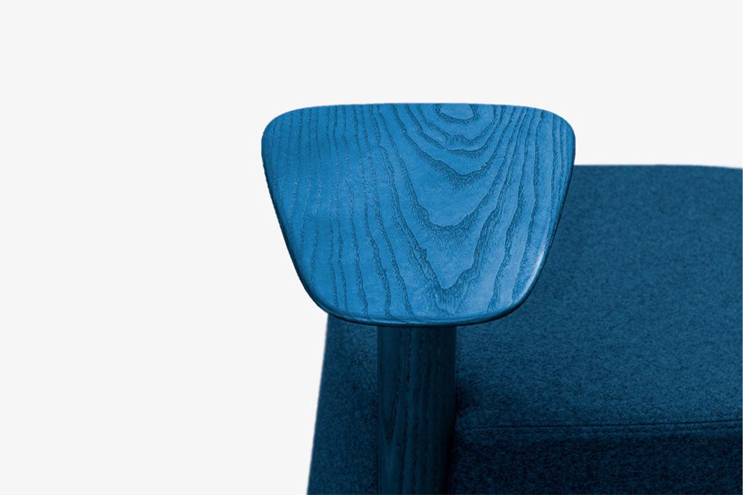 Krishna Rammoha，Stork，Small chair，