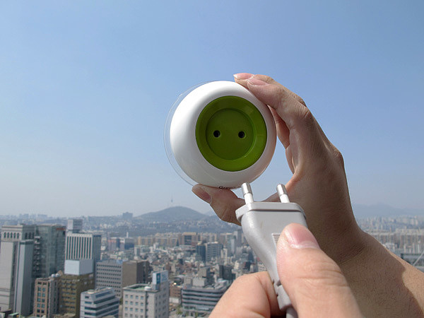 solar energy，charge，Socket，originality，window，
