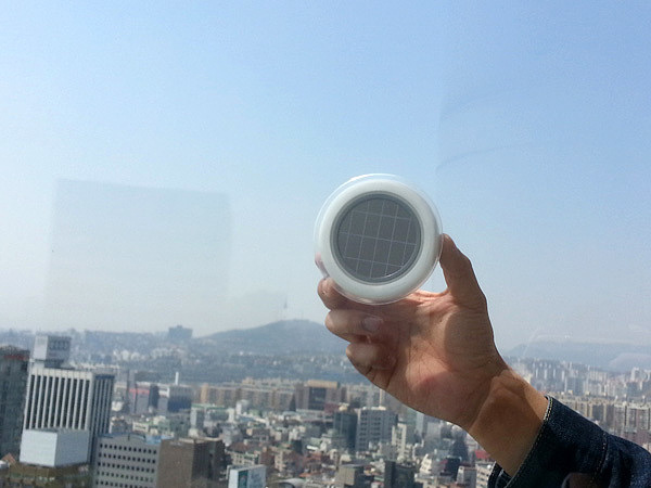 solar energy，charge，Socket，originality，window，