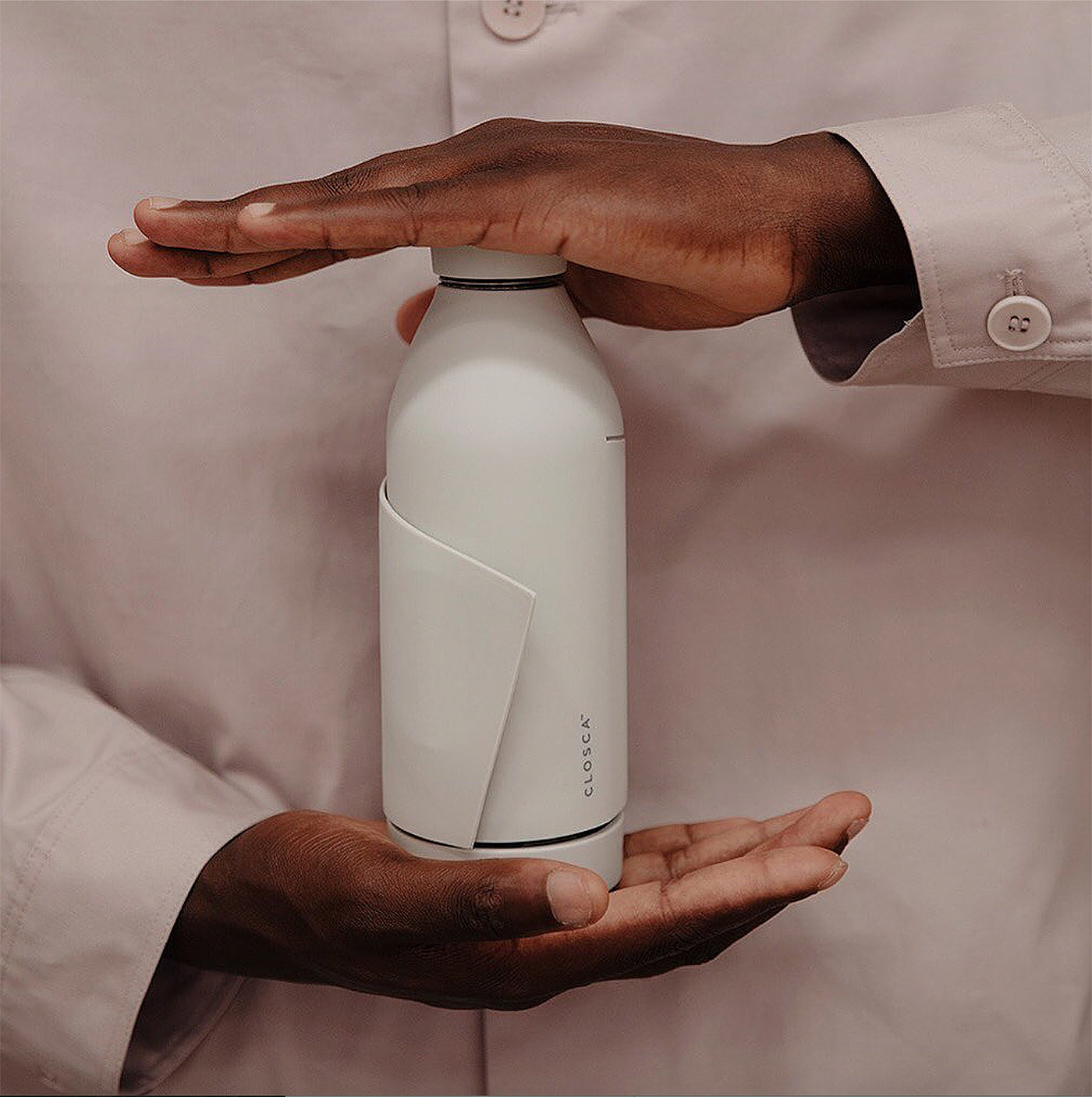 Water bottle，convenient，Wearable ，Recyclable，