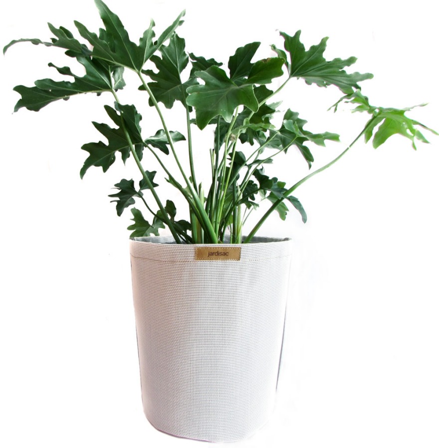 Plastic flowerpot，durable，solid，ventilation，inspiration，