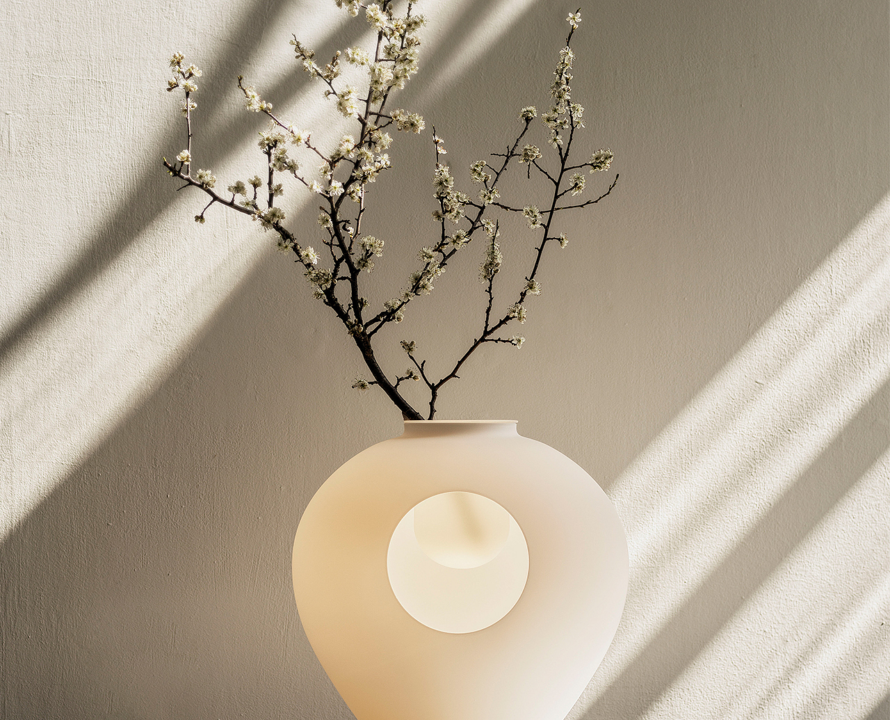 mother，Desk lamp，white，
