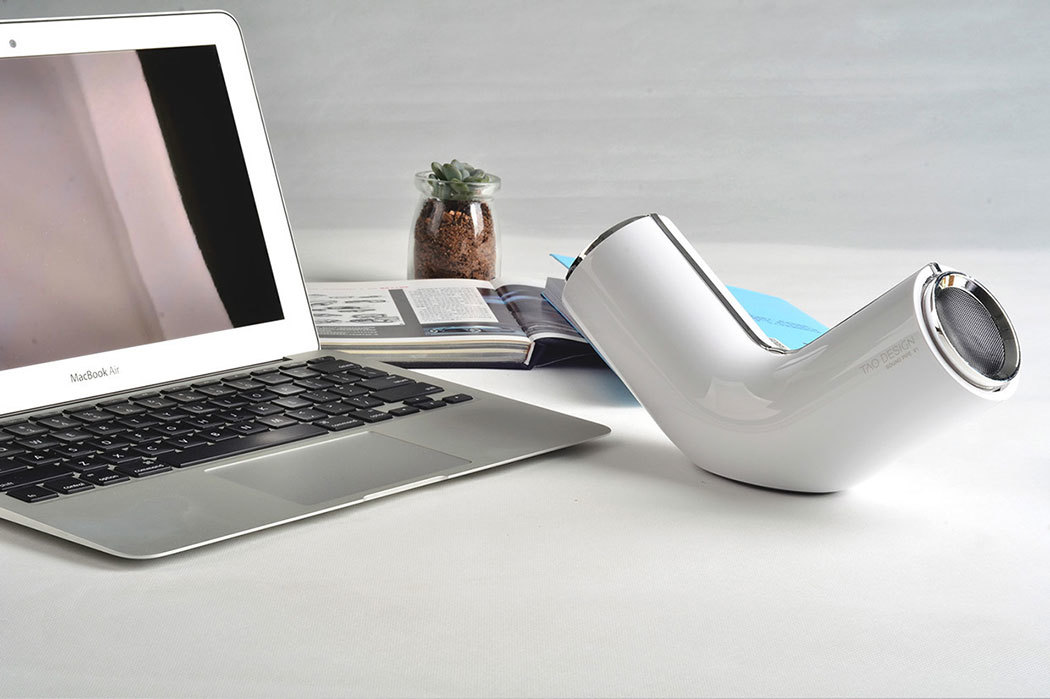 Bluetooth Speaker ，Convenient adjustment，Modeling features，pretty，fashion，loudspeaker box，