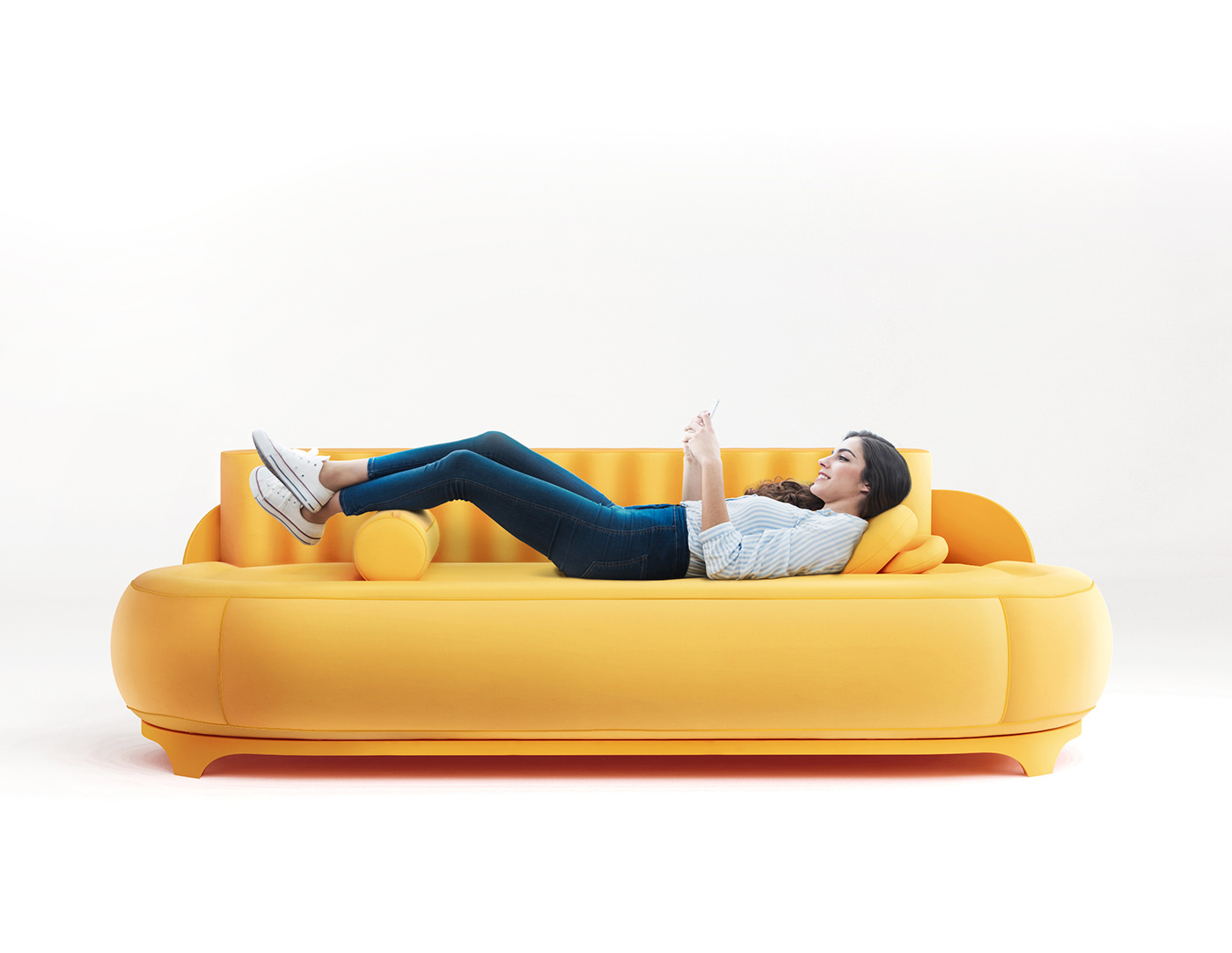 sofa，massage，indoor，yellow，