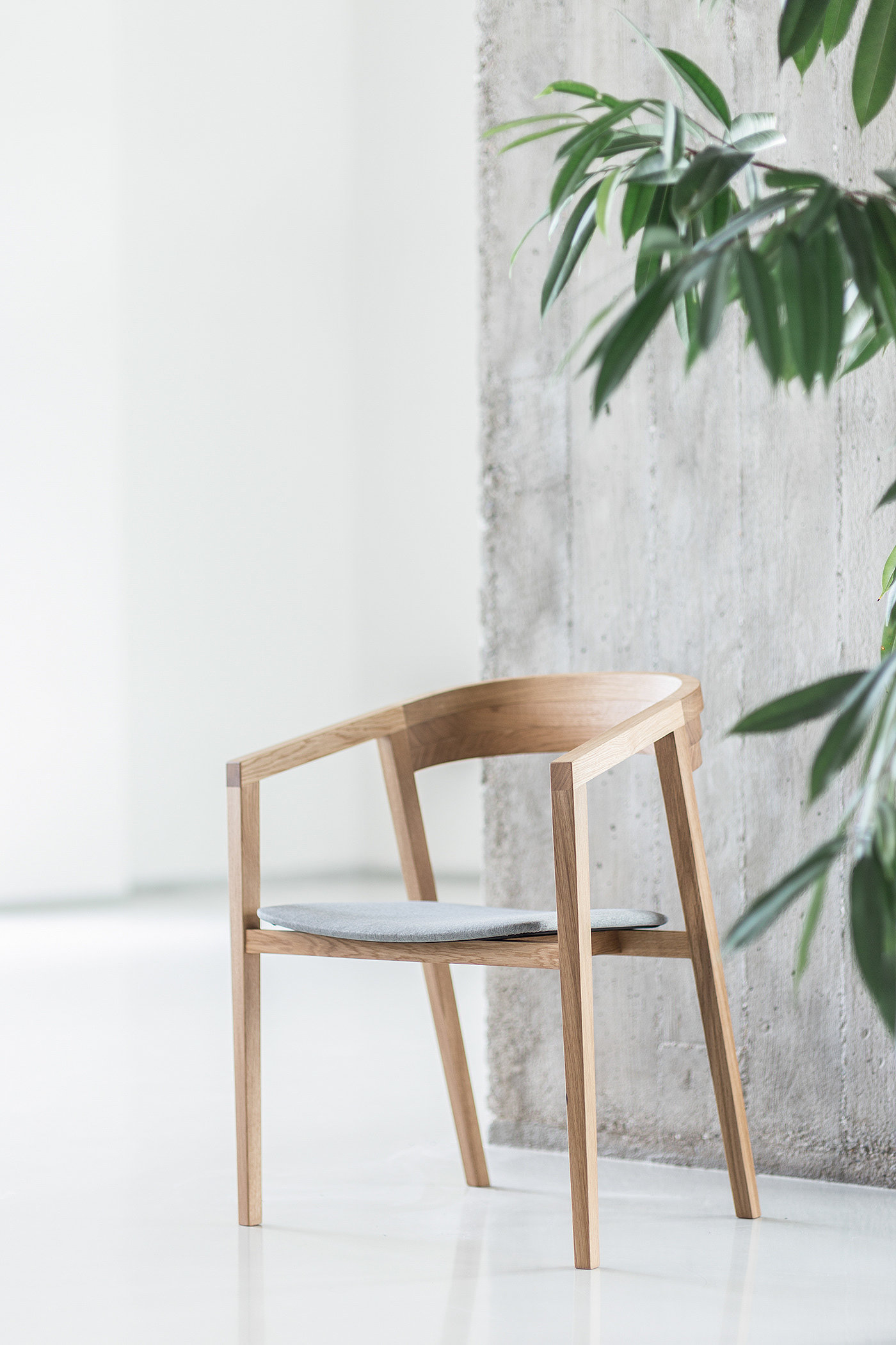 oak，solid wood，chair，