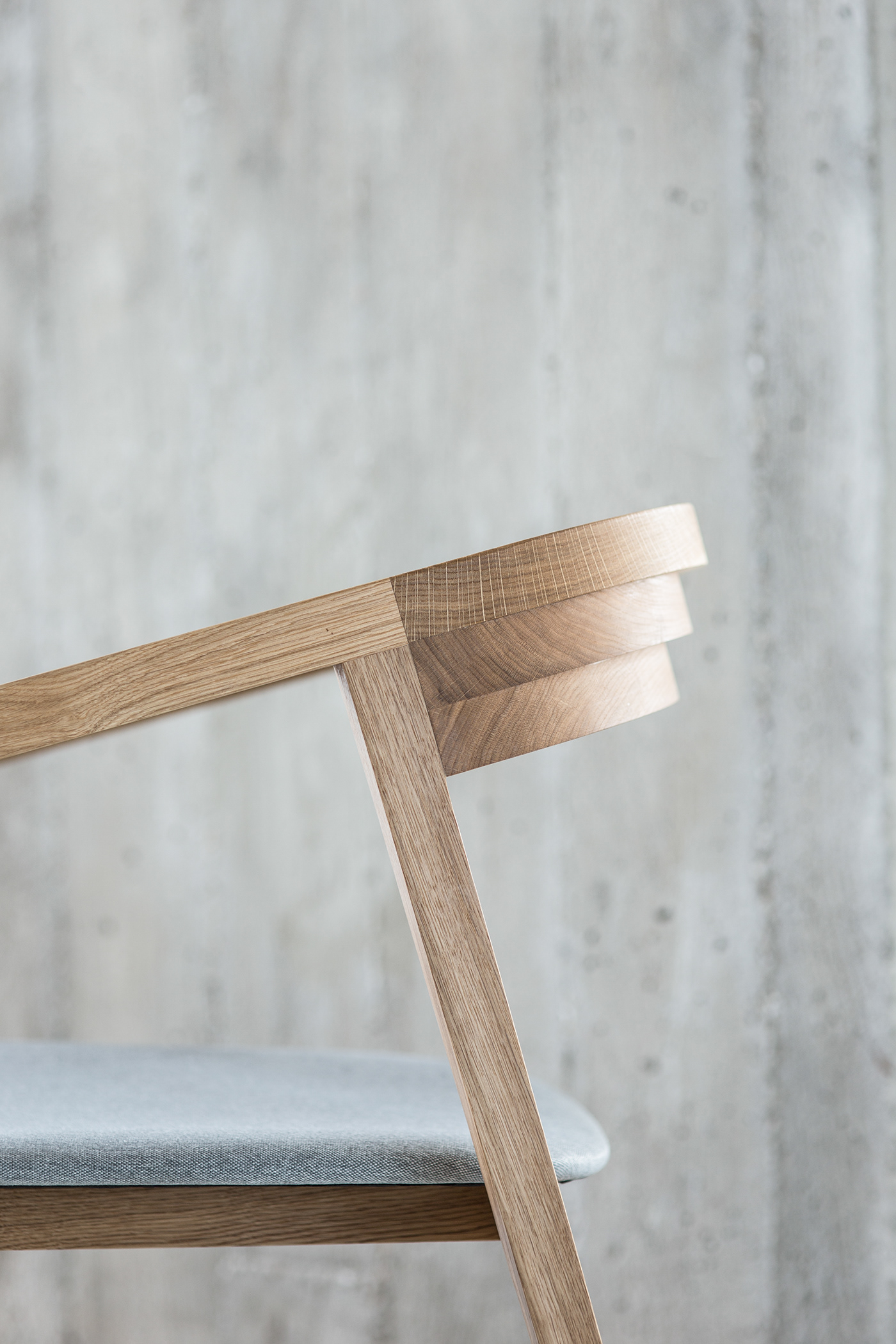 oak，solid wood，chair，