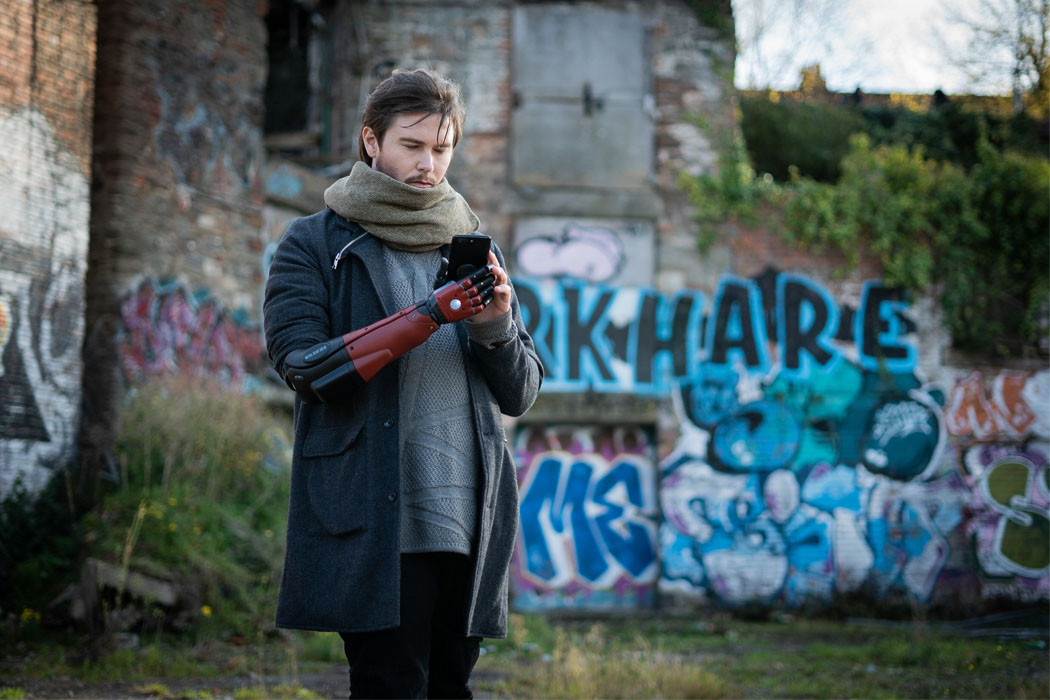 Bionic arm，Arm，Metal Gear Acid，