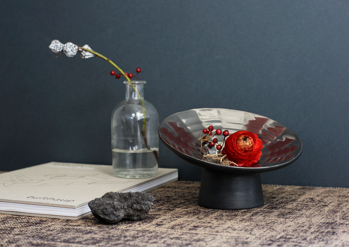 BLOSSOM VASE，reflex，Glazed surface，