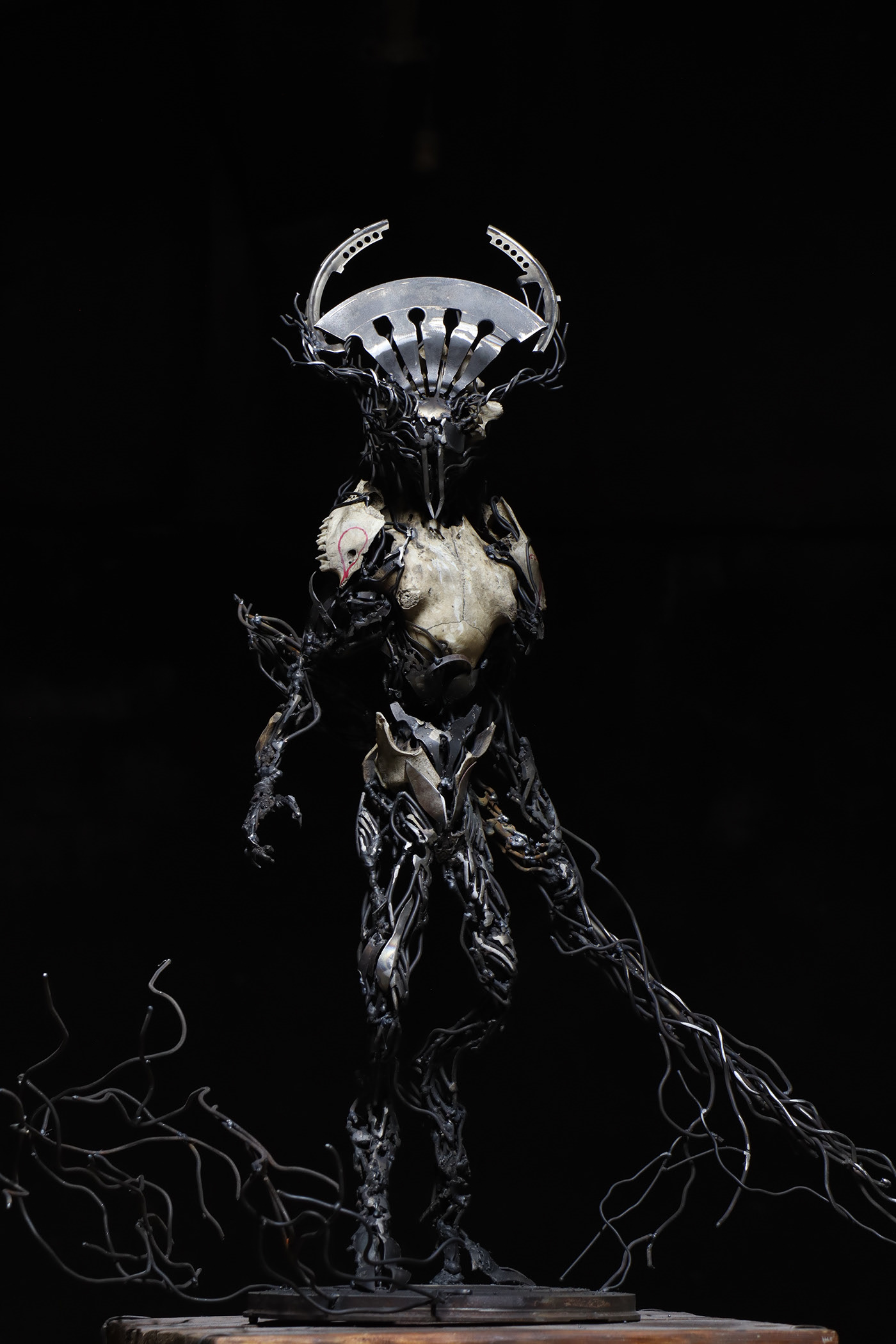 Metal，Metal sculpture，welding，modelling，