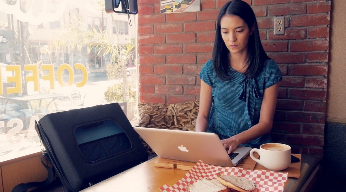 Mobile luggage，workstation，Computer luggage，Portable，chair，Table，Bag，convenient，