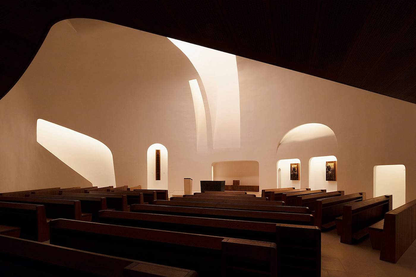 Religion，church，Architectural design，modern，Simplicity，St. John Paul II Church，