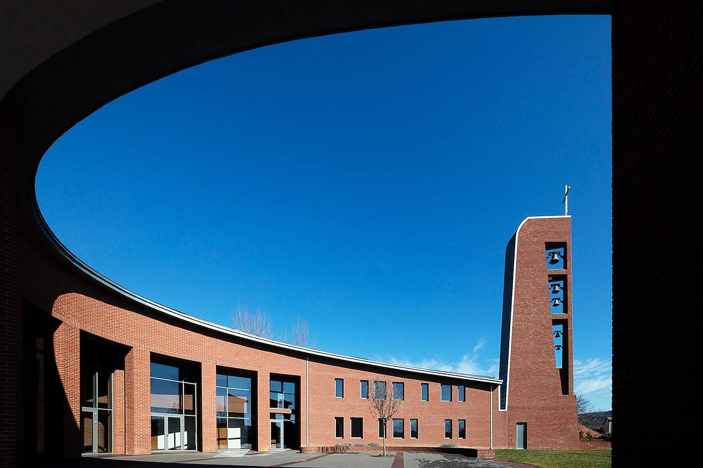 Religion，church，Architectural design，modern，Simplicity，St. John Paul II Church，