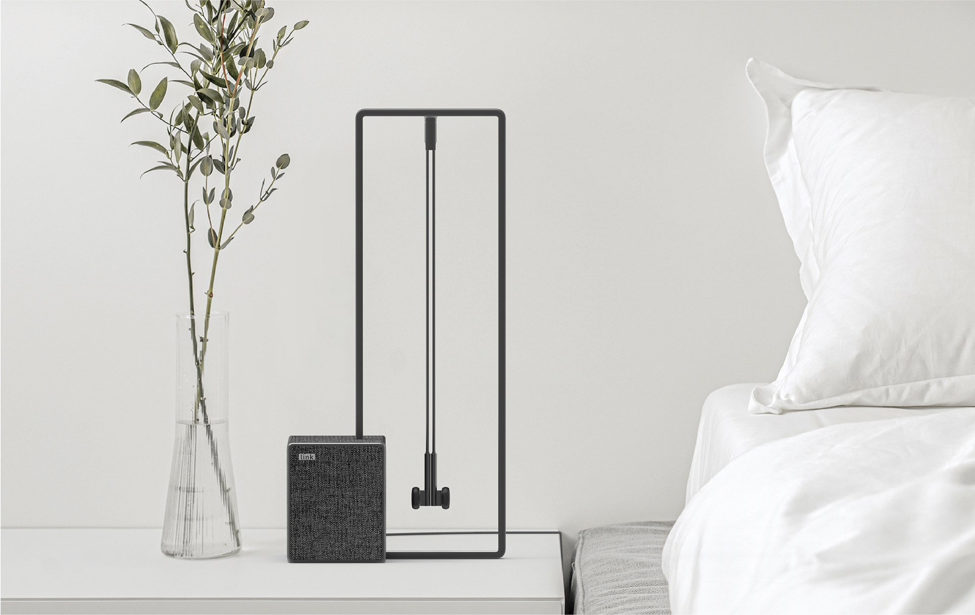 speaker，headset，Wireless headset，Park Yoonji，