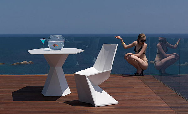 chair，
