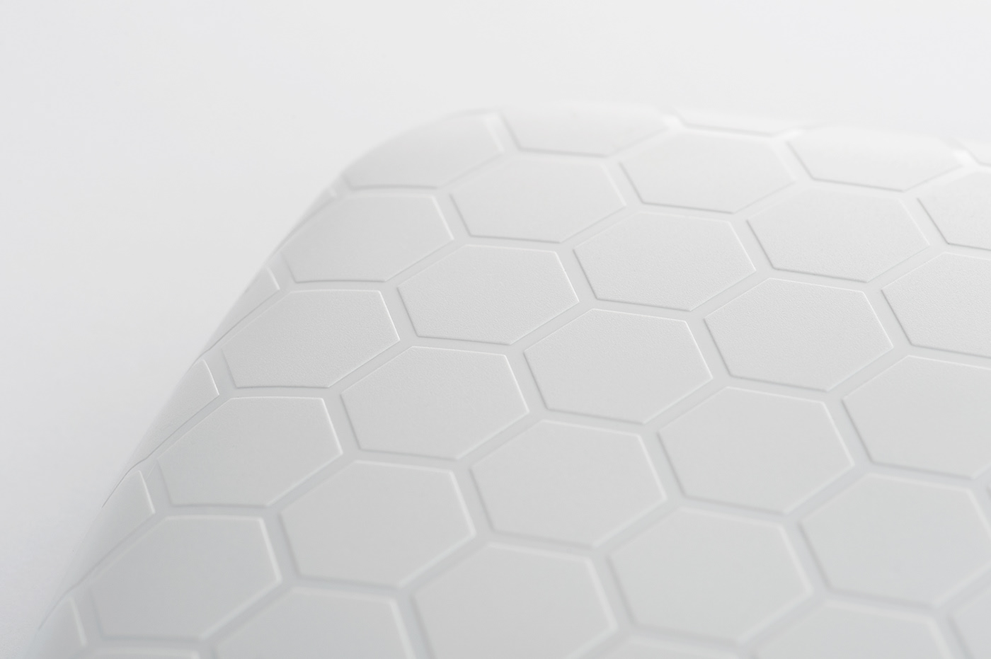 Wireless Internet，Cast aluminum and molded plastics，Router，