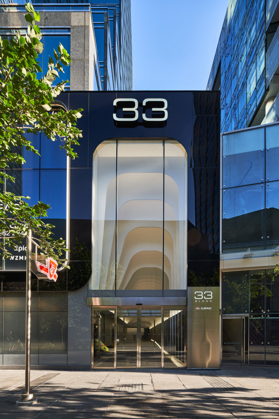 Bloor Street East 33，Architectural design，Exhibition hall design，