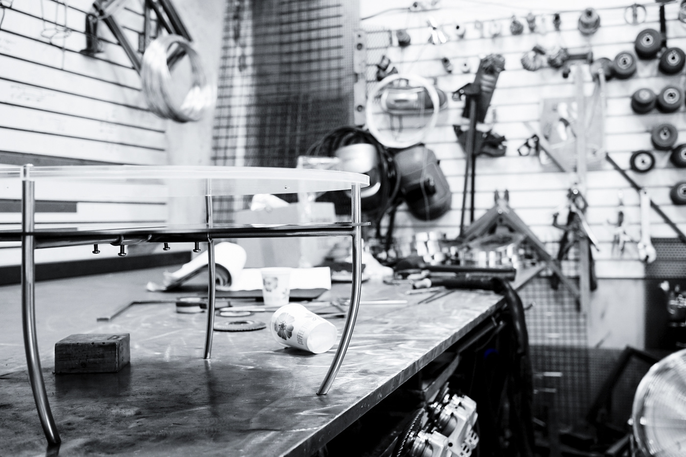 Gothic Stool，Chair design，furniture，