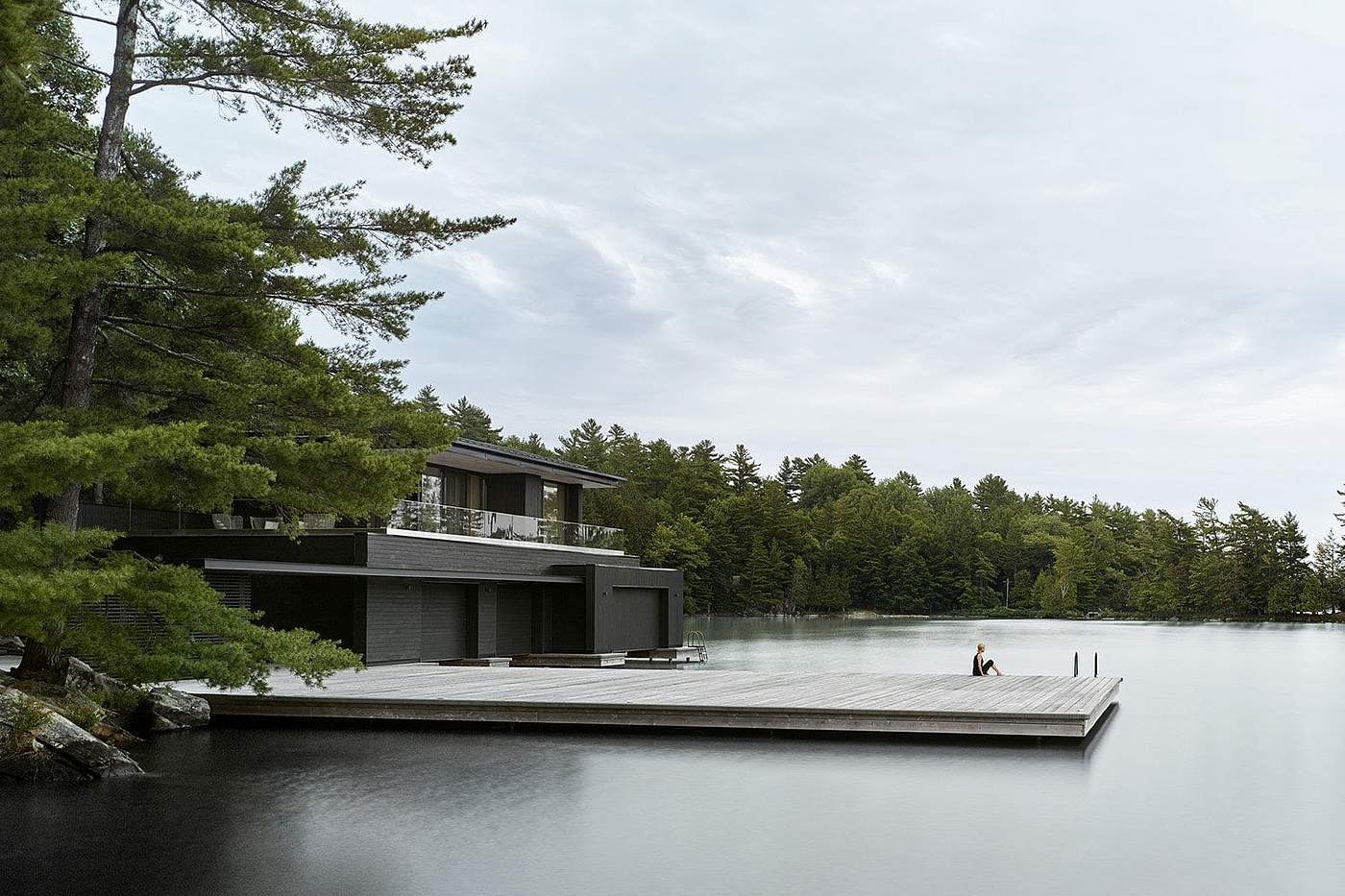 Boat House，wharf，wooden ，natural，