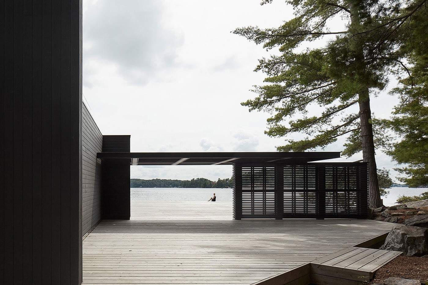 Boat House，wharf，wooden ，natural，