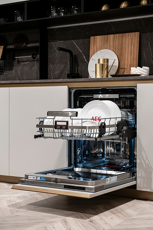 AEG, AEG dishwasher, dishwasher，