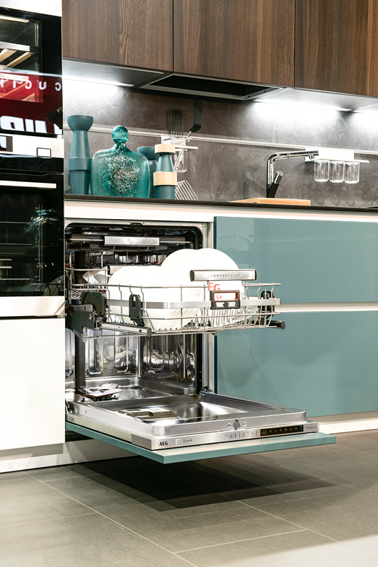 dishwasher，AEG，AEG dishwasher，household electrical appliances，