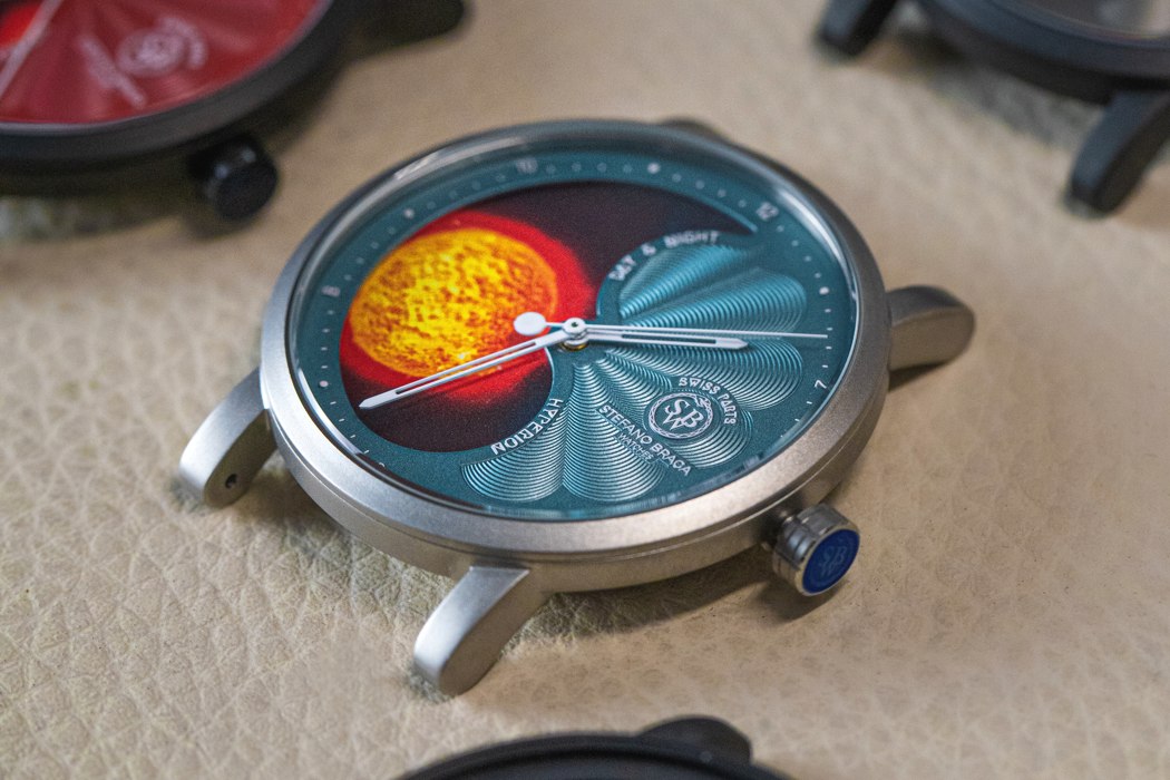 Wristwatch，yin-yang，Swiss watch，