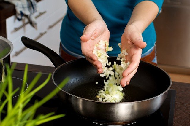 Samsung，electronic design ，Home appliance design，award-winning work，Live cooking，Food recording，Cooking learning，Network wide interaction，