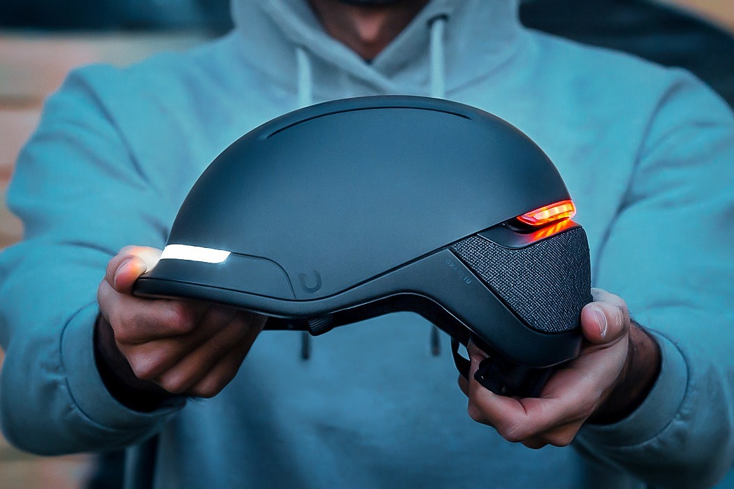 Lighthouse，Helmet，LED light band，