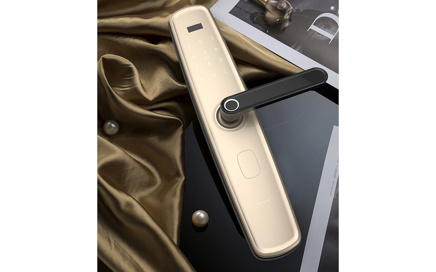 Intelligent lock，