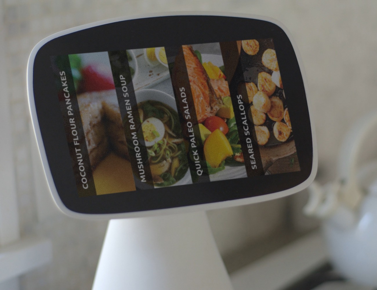 Aido，Home robot，intelligence，lovely，industrial design，