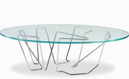 Brad Pitt，chair，furniture，