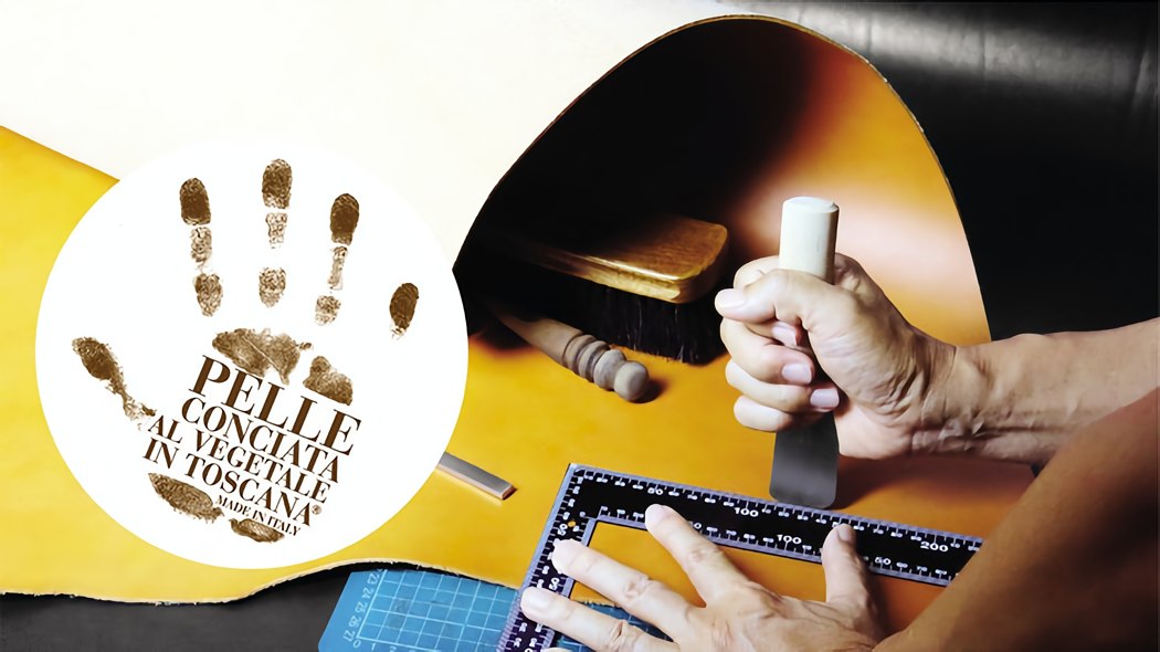 Mobile phone bracket，Leather goods，manual，Protective shell，fashion，Mobile Accessories，