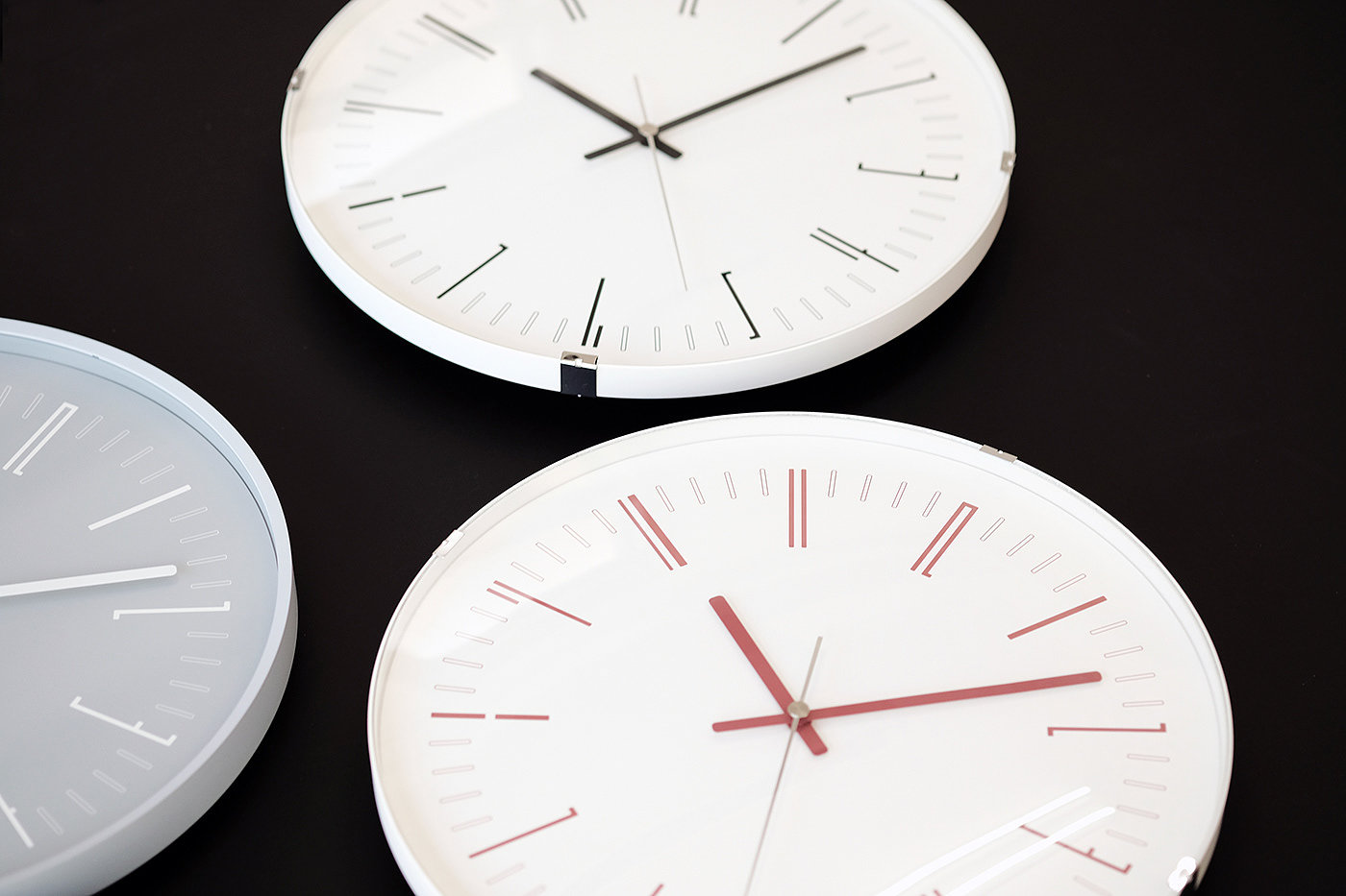 Clock，clocks and watches，Wall decoration，"Draw" wall clock，