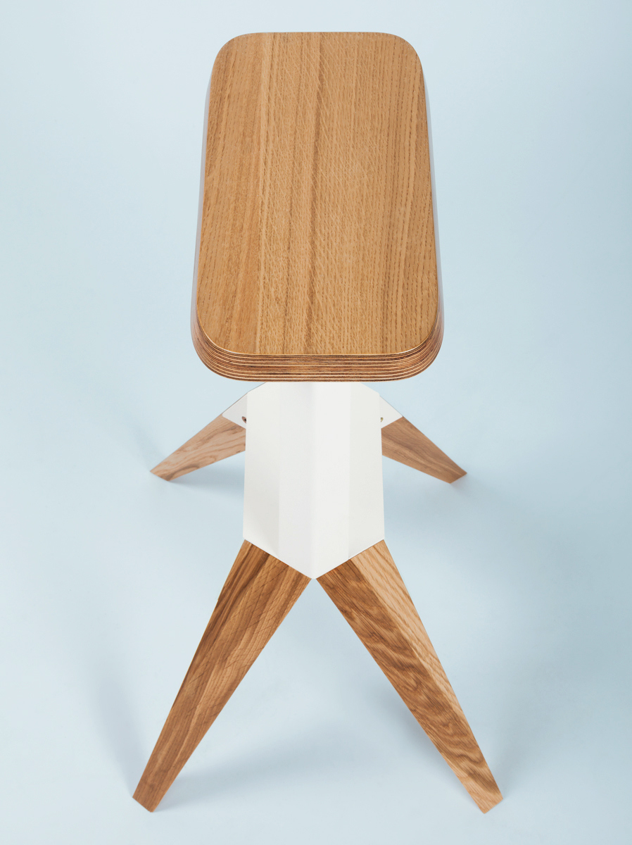 strong，light，k4，Bar chair，furniture design ，industrial design，