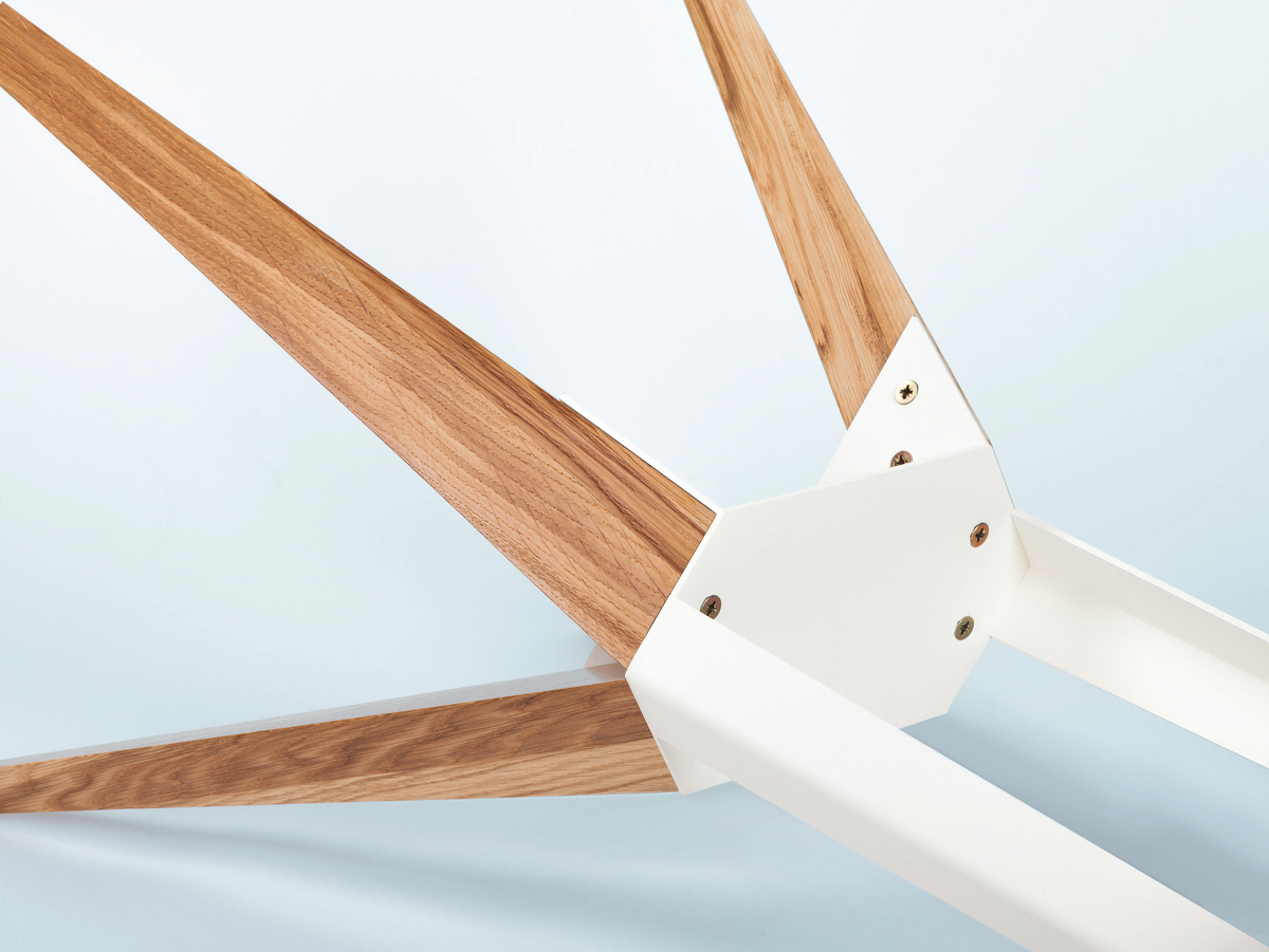 strong，light，k4，Bar chair，furniture design ，industrial design，