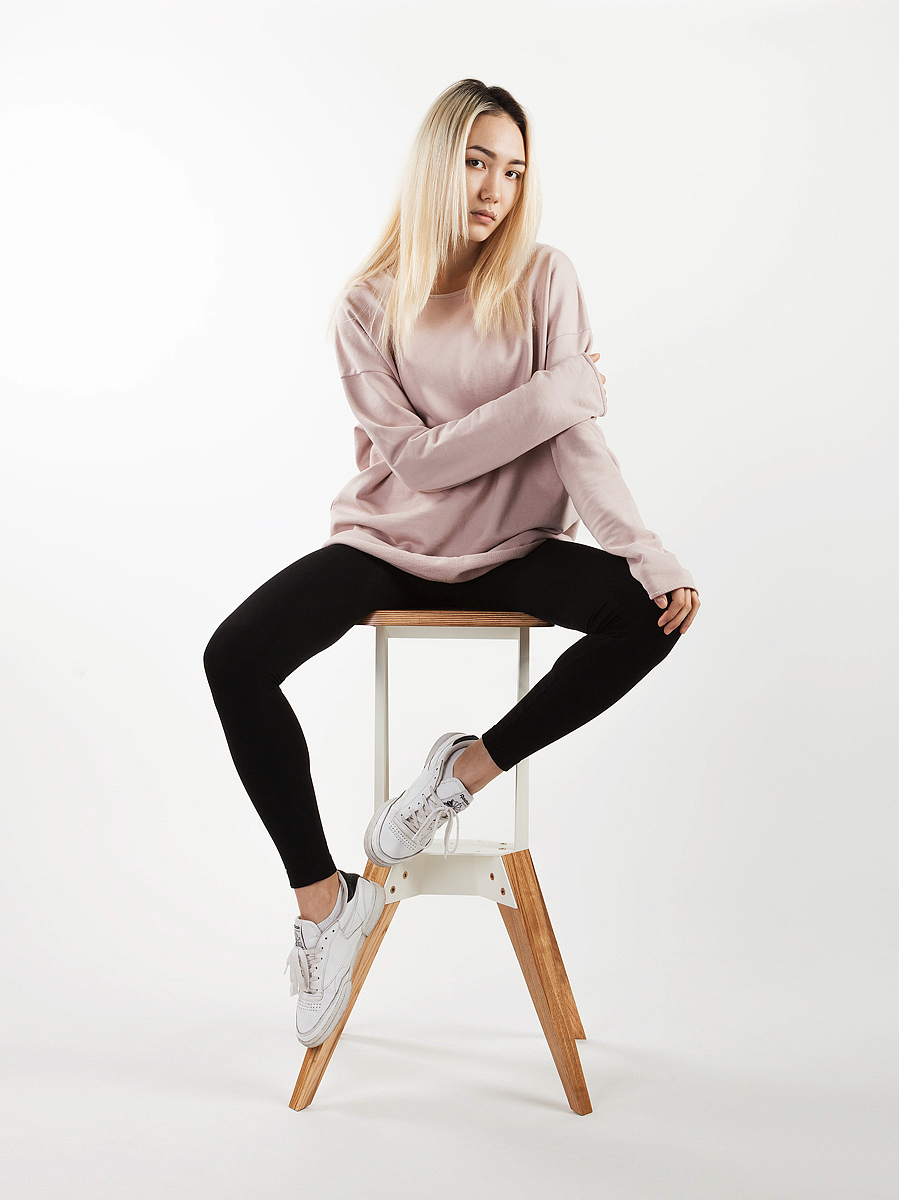strong，light，k4，Bar chair，furniture design ，industrial design，