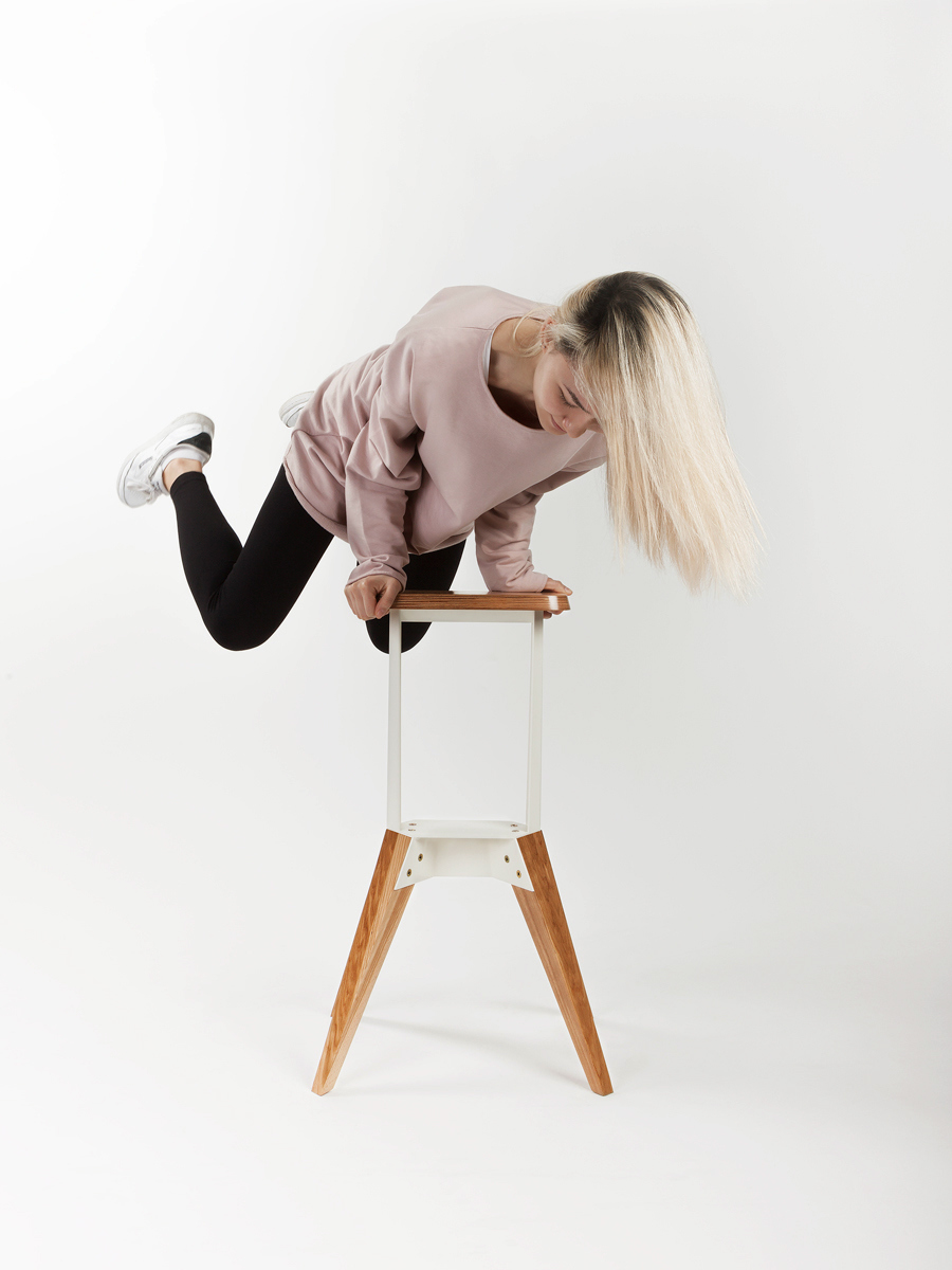 strong，light，k4，Bar chair，furniture design ，industrial design，