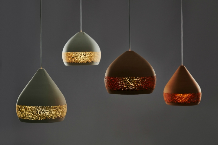 manual，ceramics，a chandelier，