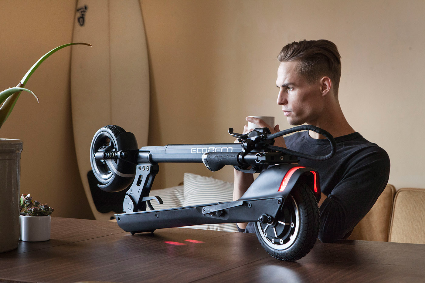 ecoreco，facilitate，Electric scooter，Lightweight fashion，intelligence，Navigation，