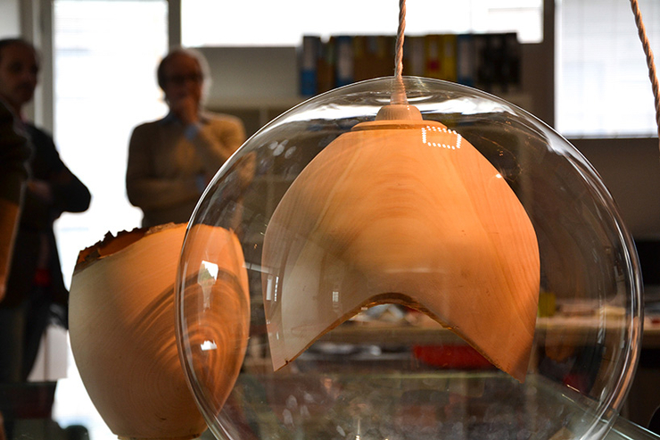 lamps and lanterns，Wood carving，Glass，