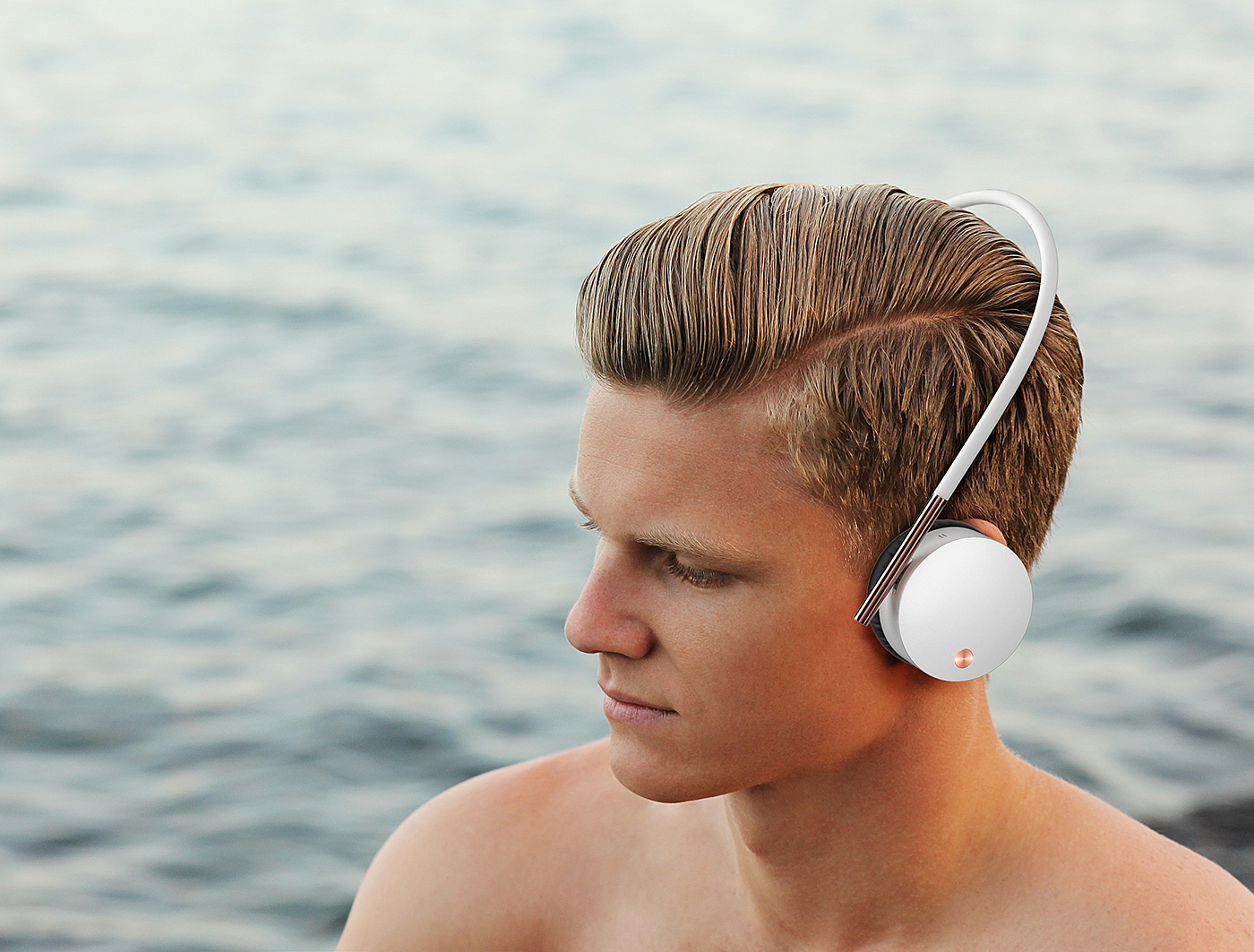 gravity，headset，light，tone quality，product design，