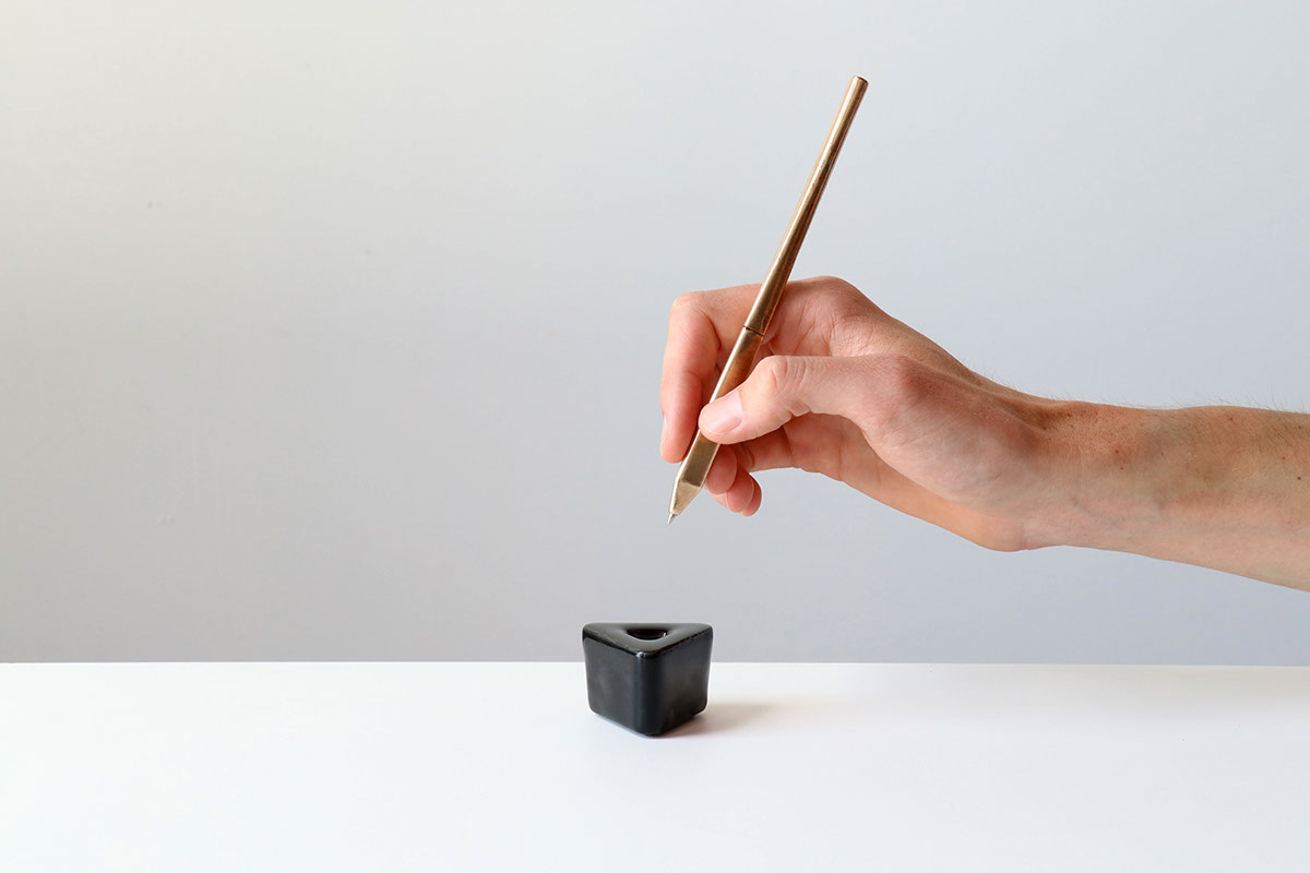 pen，Metal，light，industrial design，Stationery，