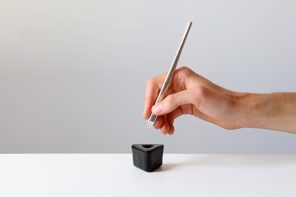 pen，Metal，light，industrial design，Stationery，