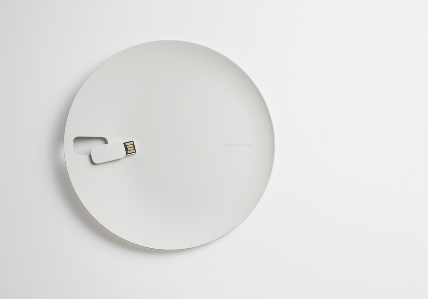 usb，red dot，If Award，pinkycolor ，industrial design，